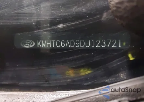 2013 Hyundai Veloster Base W/Gray z USA, uszkodzony, nr VIN KMHTC6AD9DU123721